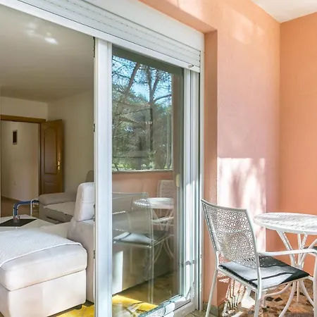 Апартаменты Senad