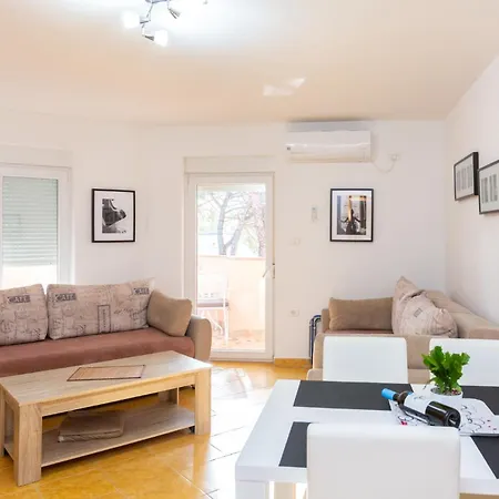 Senad Apartment
